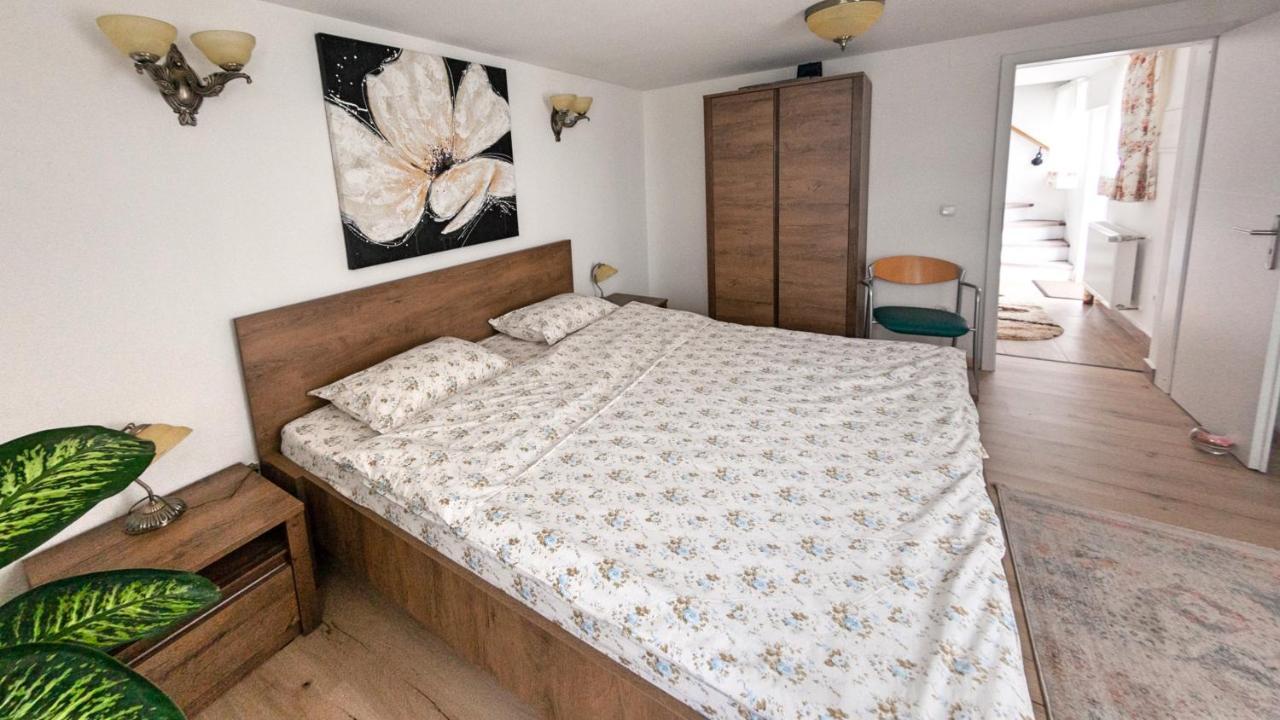 Zur Krone - Ferienhaus 1 Widdershausen Buitenkant foto